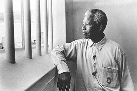Nelson Mandela prison paix-Atlaneastro