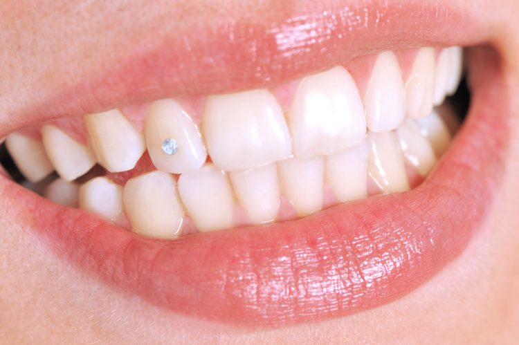 Le décodage dentaire comme instrument de connaissance de soi Part.1 dents