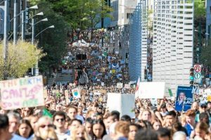 Greta Thunbergmanifestation au Canada pour le climat symptôme part.1-Atlaneastro