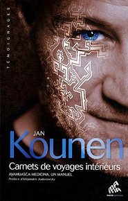 Jan Kounen sa photo avec des dessins géométriques miracaos -Atlaneastro
