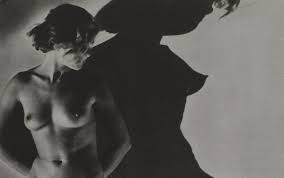 Photo de Dor MAar N et B femme nue et son ombre Part.1-Atlaneastro