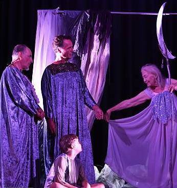 Eileen pièce de théâtre vêtu de violet Part.1-Atlaneastro