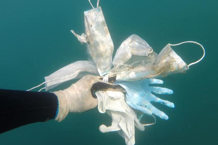 conscience masques et gants finissent dans nos mers et océans Part.3-Atlaneastro