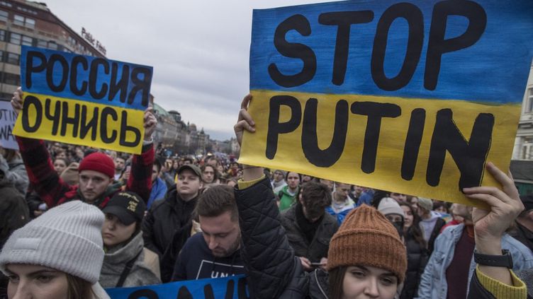 le monde manifestations en Russie anti Poutine et guerre Ukraine Part.2-Atlaneastro